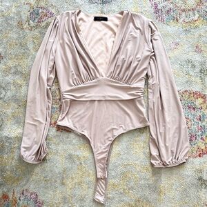 21 Saints Plunging Bodysuit Top Nude size Small